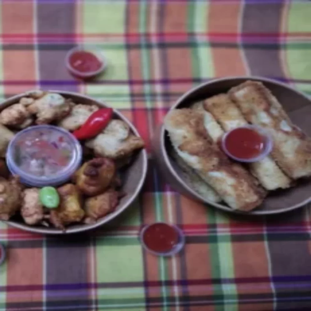 photo family cooking kreol